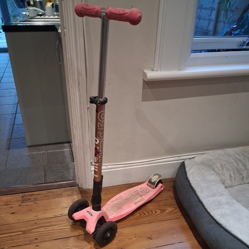 Micro maxi deluxe led scooter - led,