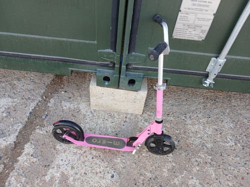 Micro cruiser scooter - micro,