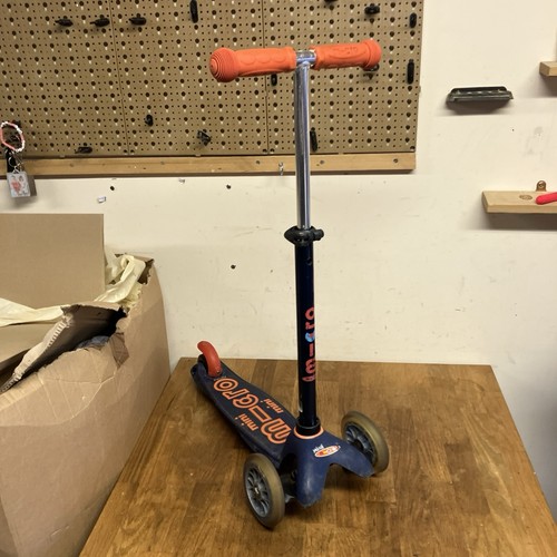 Mini micro deluxe scooter - mini, used