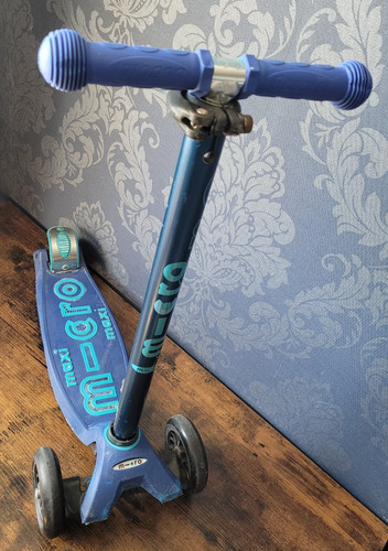 Maxi micro scooter blue - maxi,