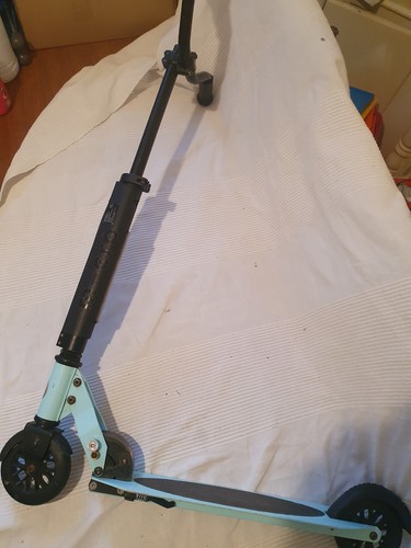 Micro sprite deluxe scooter - micro,